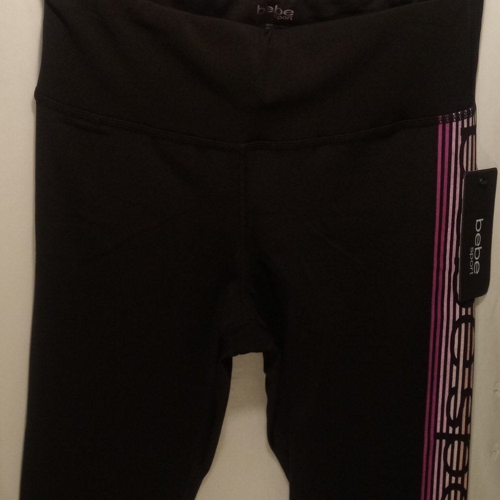 bebe SPORT CAPRI PANTS - Picture 1 of 7